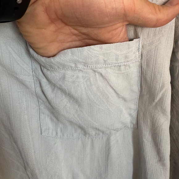 Tommy Bahama Mens 100% Silk Tropical Hawaiian Jacquard Shirt Blue‎ Size XLT Dad - Picture 2 of 16